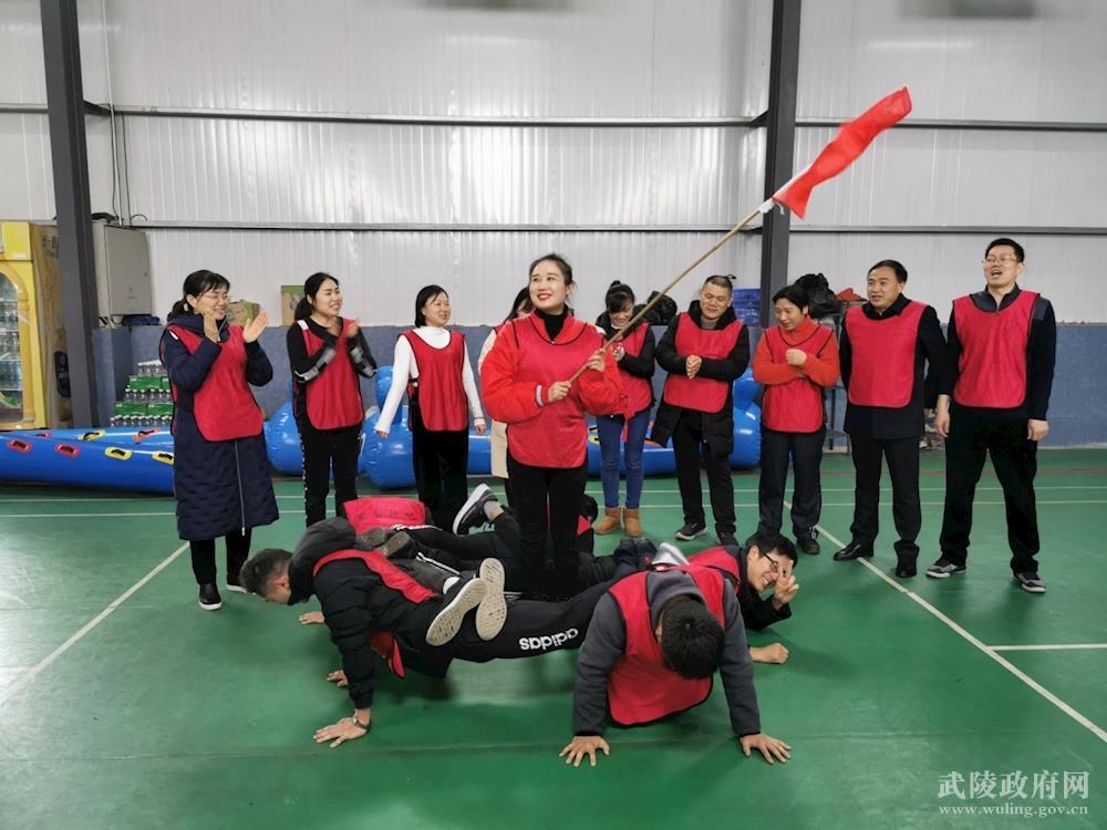 f5151ca4bdf243e48cae3ce267eb2d52.Jpeg